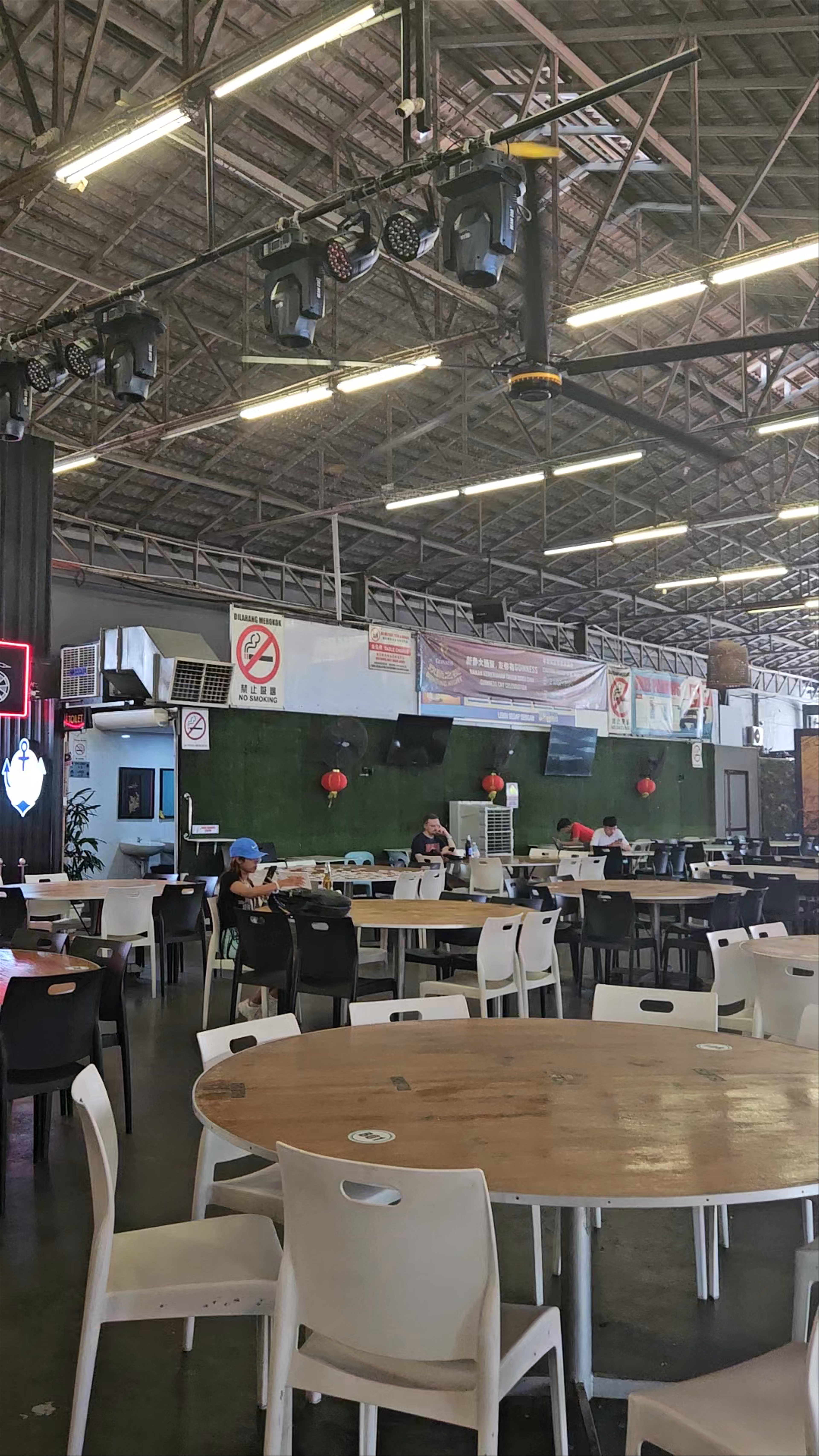 The Jetty Food Court: Flavorful Vibrance in George Town, Penang