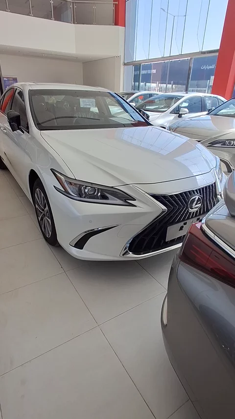 لكزس ES 250 AA Elegant 2025