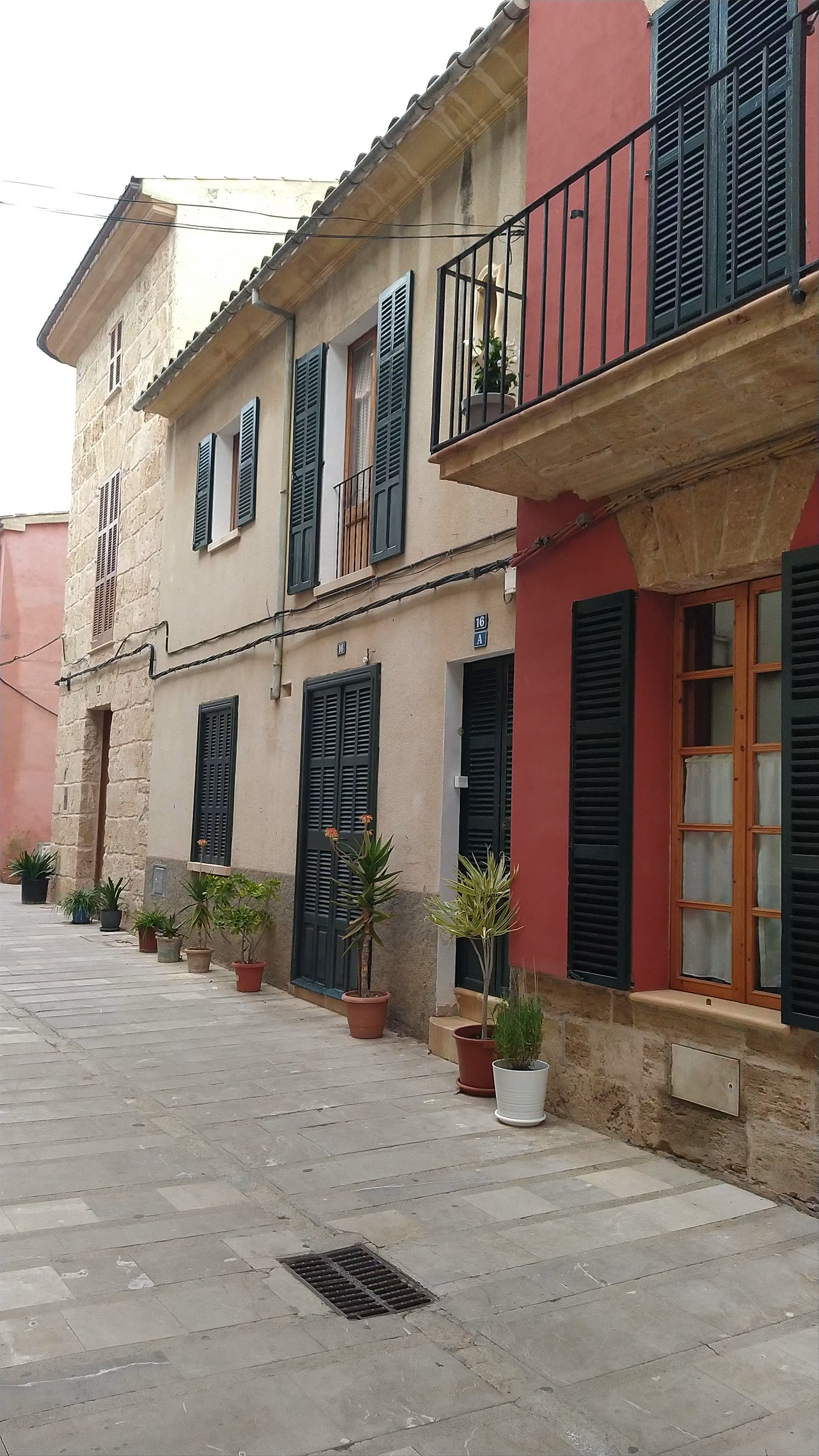 Historic Centre of Alcúdia: A Quaint Stroll Through Timeless Streets