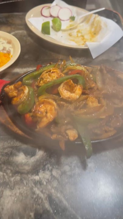 Antojitos Dona Chirris - Mixed fajitas - Mexican Near Me - Clearwater, Florida