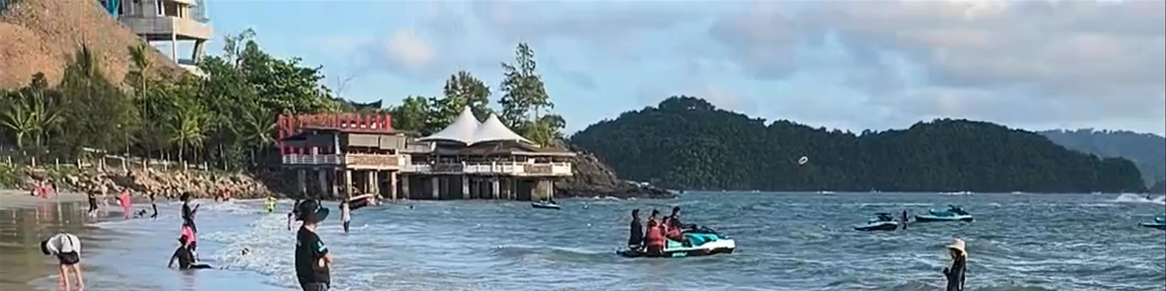 Pantai Cenang
