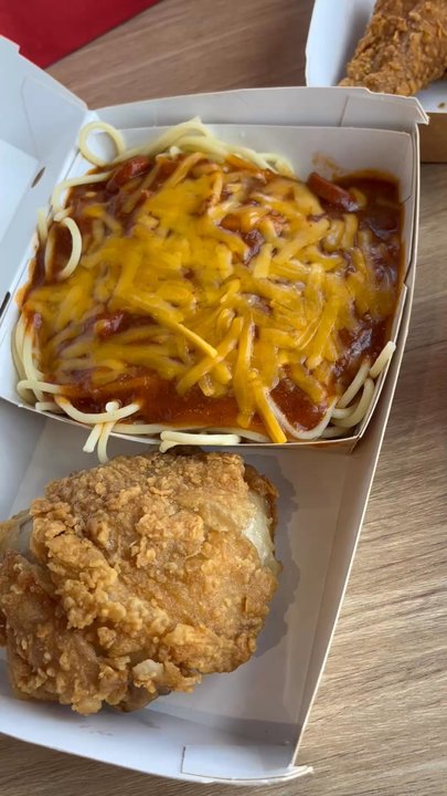 Jollibee - Chicken Shop Near Me - Philadelphia, Pennsylvania