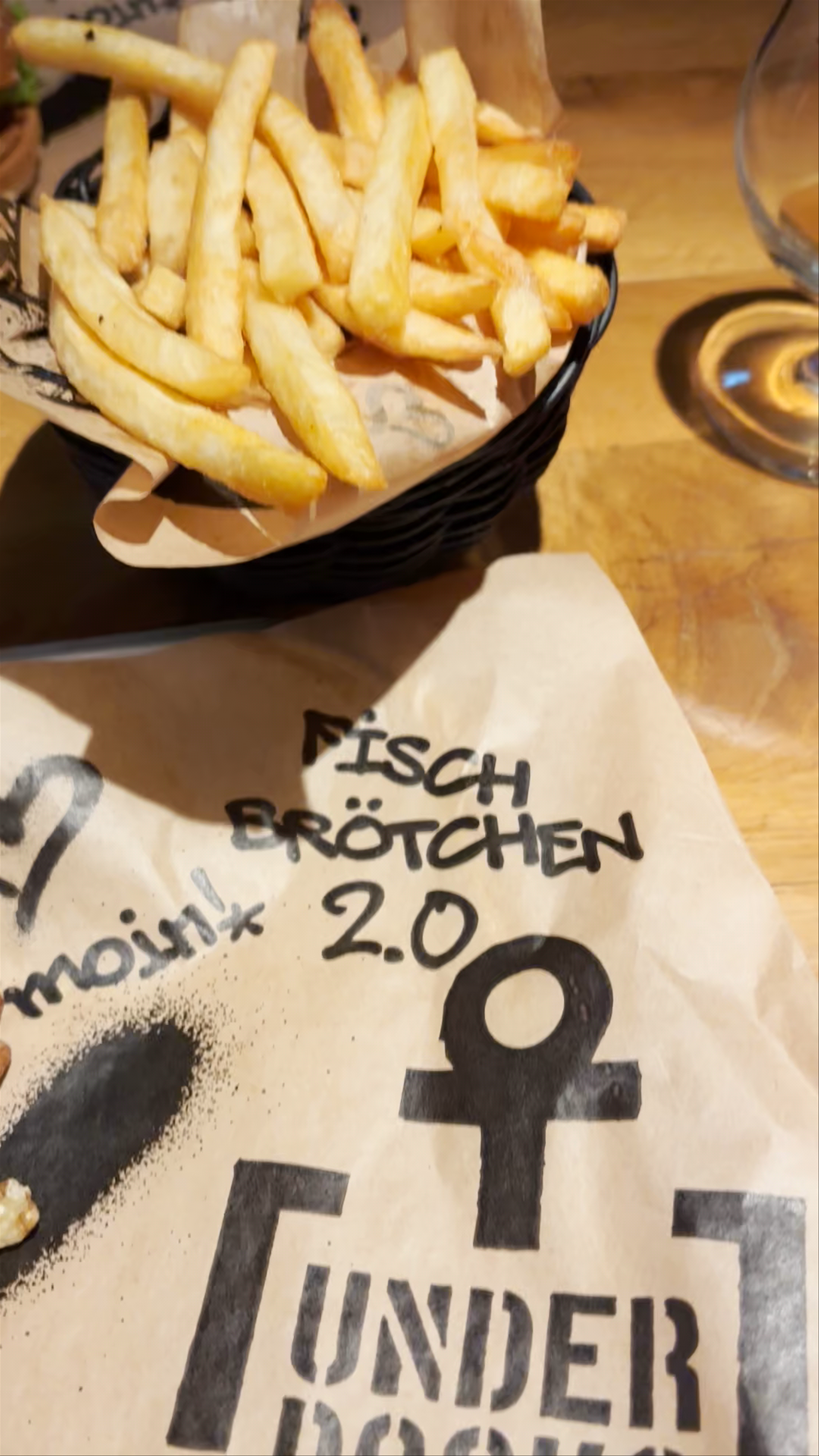 Cozy Evening at Burgerheart Nürnberg: Gourmet Burgers and Local Brews