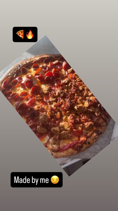 Hog Canyon Cafe - Pepperoni pizza - Cafes Near Me - Esparto, California