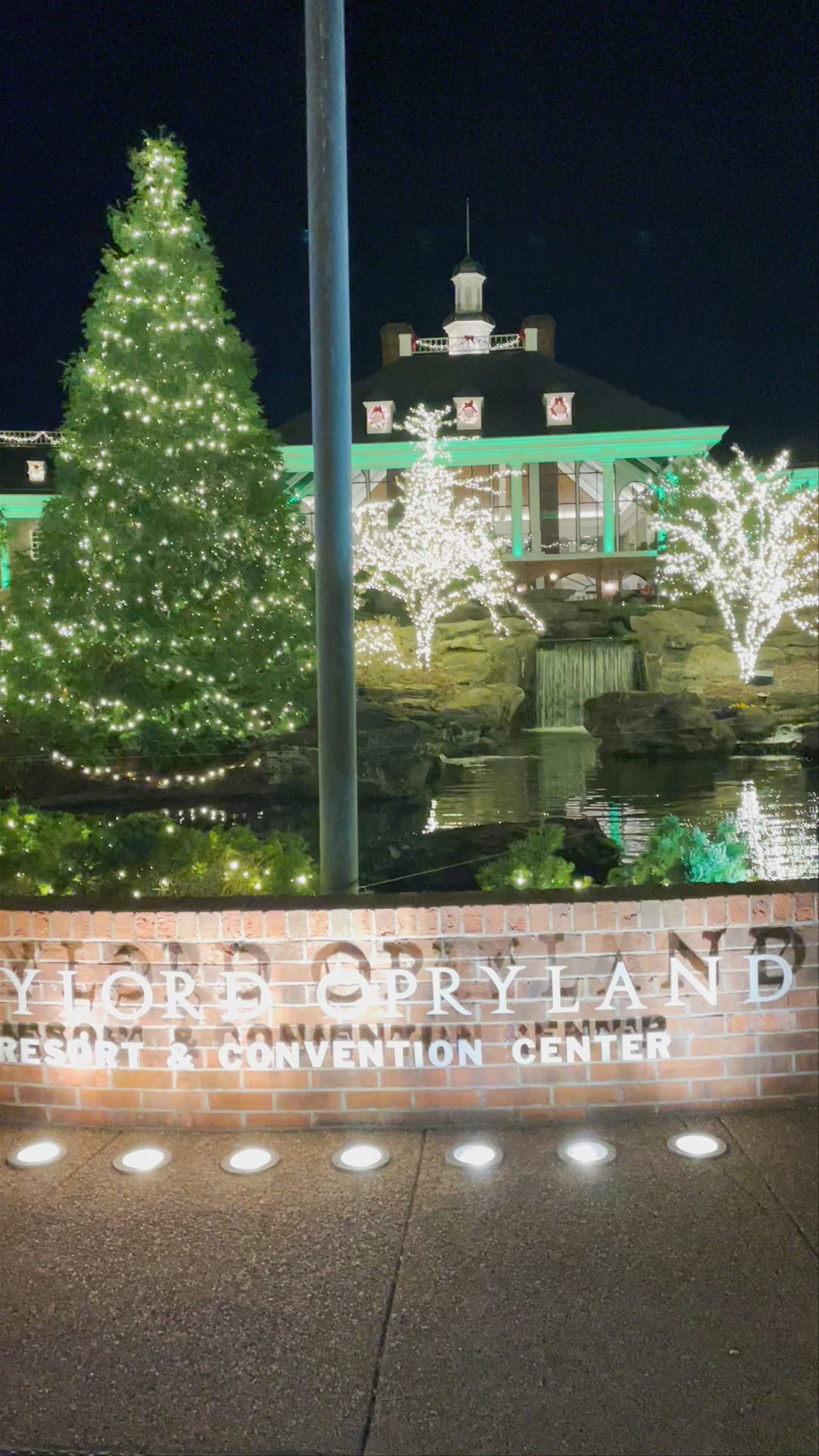 Magical Holiday Lights at Gaylord Opryland Resort & Convention Center in Nashville