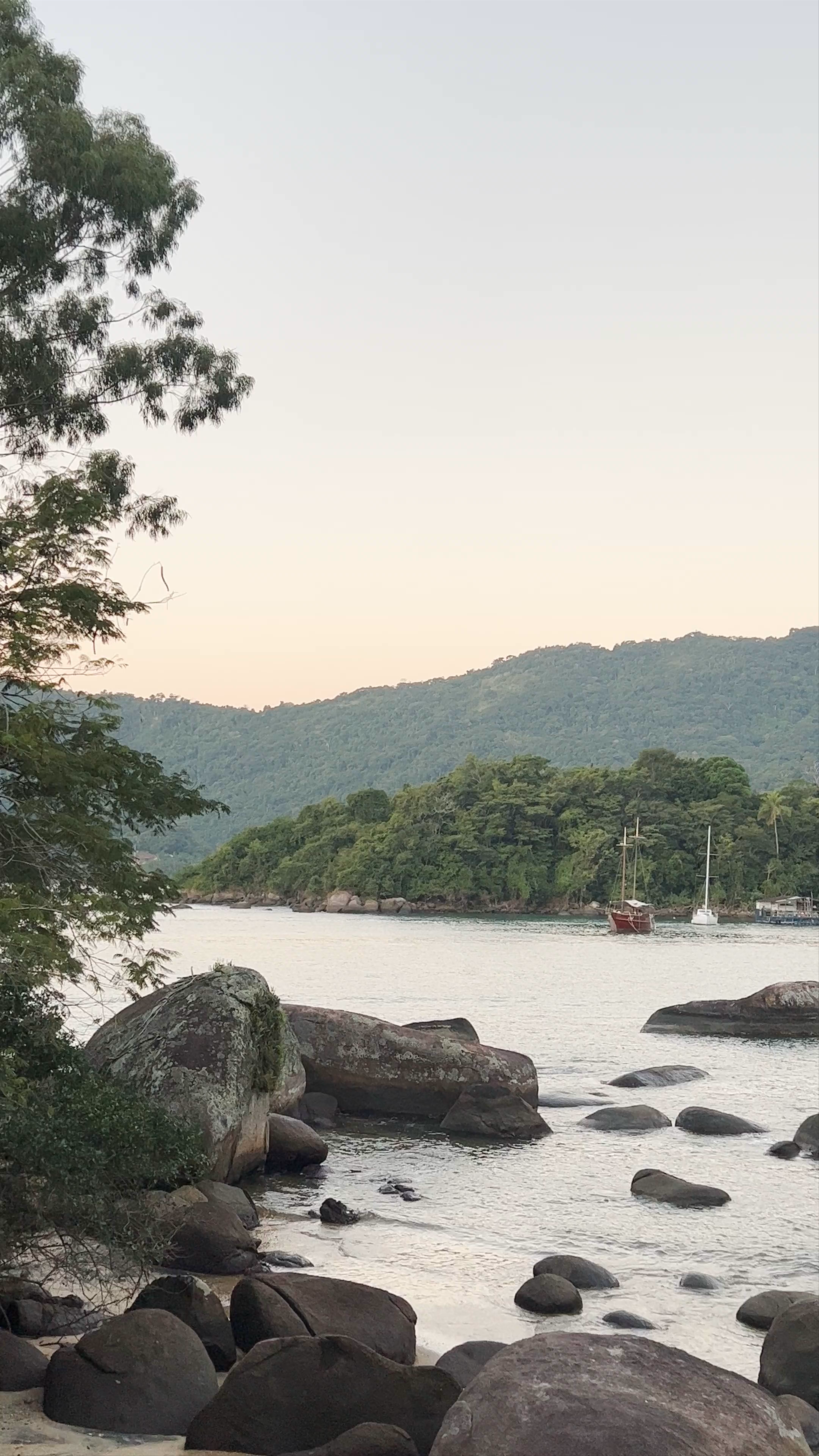 Praia Preta - Abraão