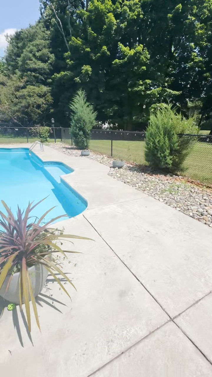 Listing photo-2