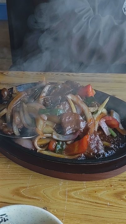 Mann Sarka - Mongolian Beef - Asian Fusion Near Me - Floral Park, New York