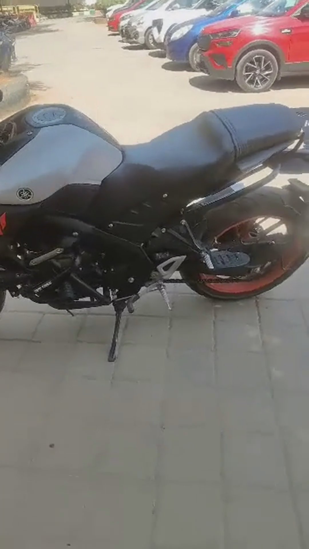 Walk-around video thumbnail