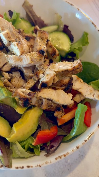 Sirens - Delicious fresh salad! - Sports Bars Near Me - Seminole, Florida