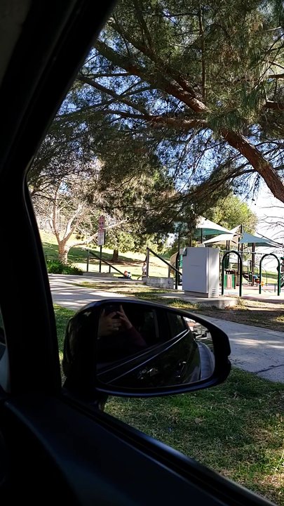 ET Park - Picnic with bebski off of Reseda n kirkland. - Parks Near Me - Porter Ranch, California