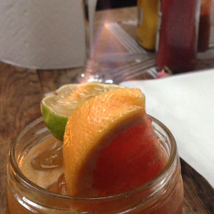 Café Scrapyard - In vuur en vlam - Cocktail Bars Near Me - Amsterdam, New Hampshire