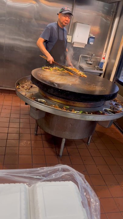Silver Garden - Amazing bowl!! - Chinese Near Me - Sacramento, California