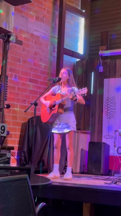 Coomber Craft Wines - Open mic, amazing - Wine Tasting Room Near Me - Oceanside, California