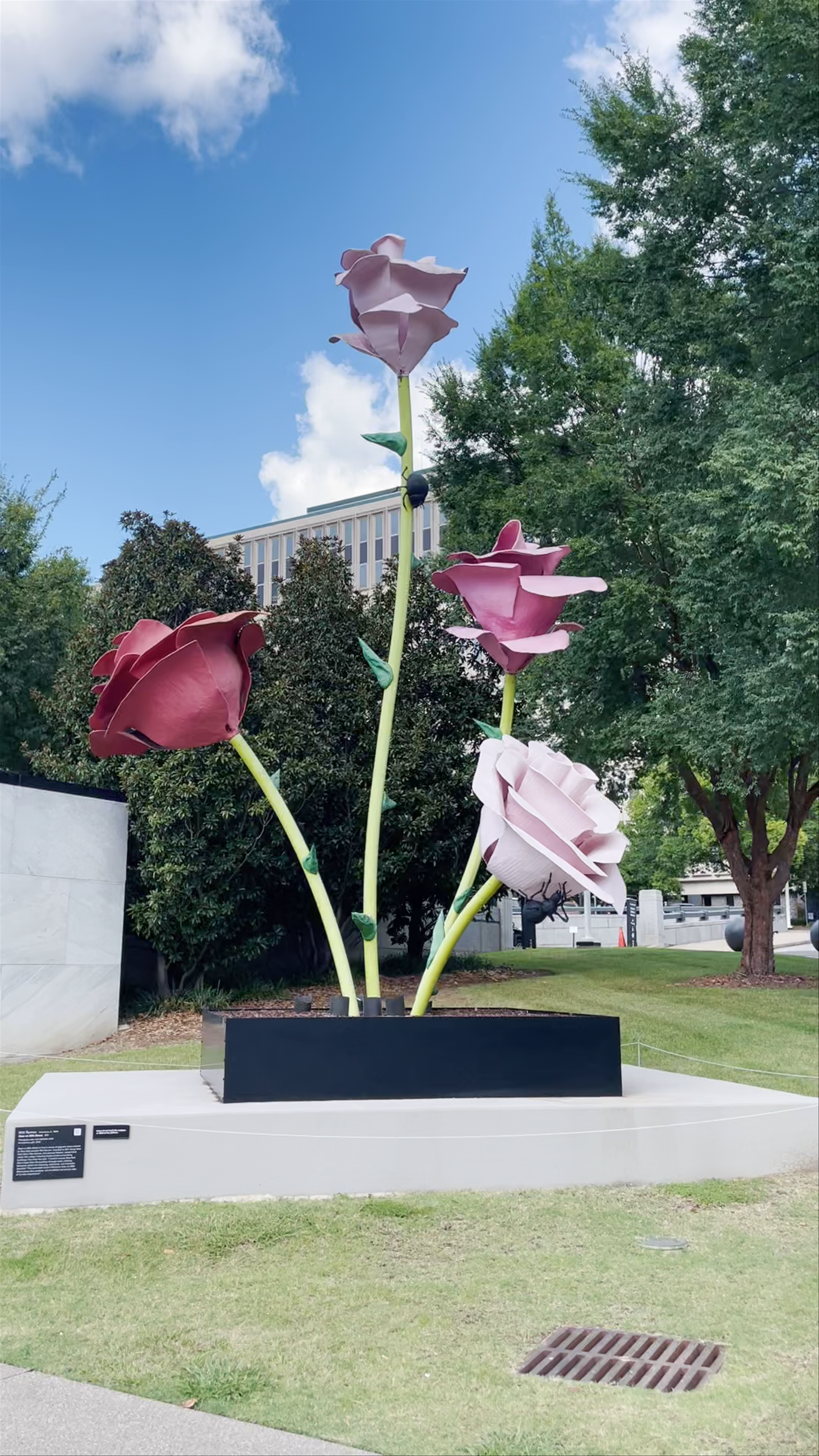 Frist Art Museum Exterior and Sculpture in Nashville, Tennessee