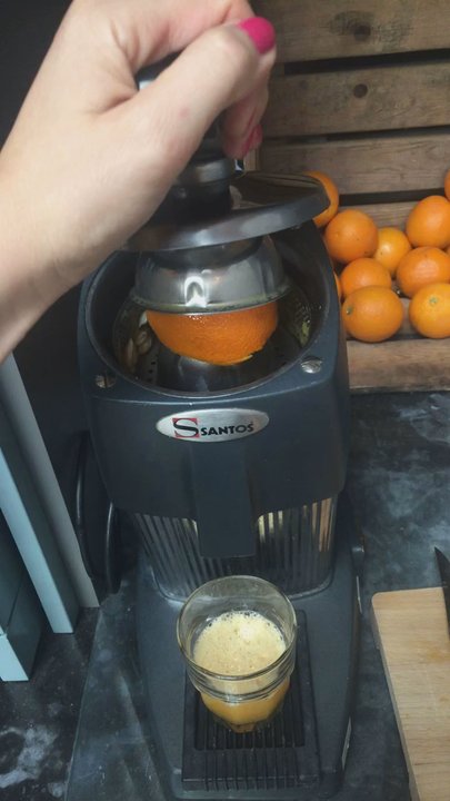 Hotel De Hallen - Fresh juice!!!:) - Hotels Near Me - Amsterdam, New Hampshire