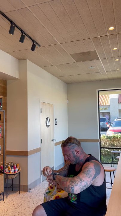 Starbucks - Newly renovated inside - Coffee & Tea Near Me - Poway, California