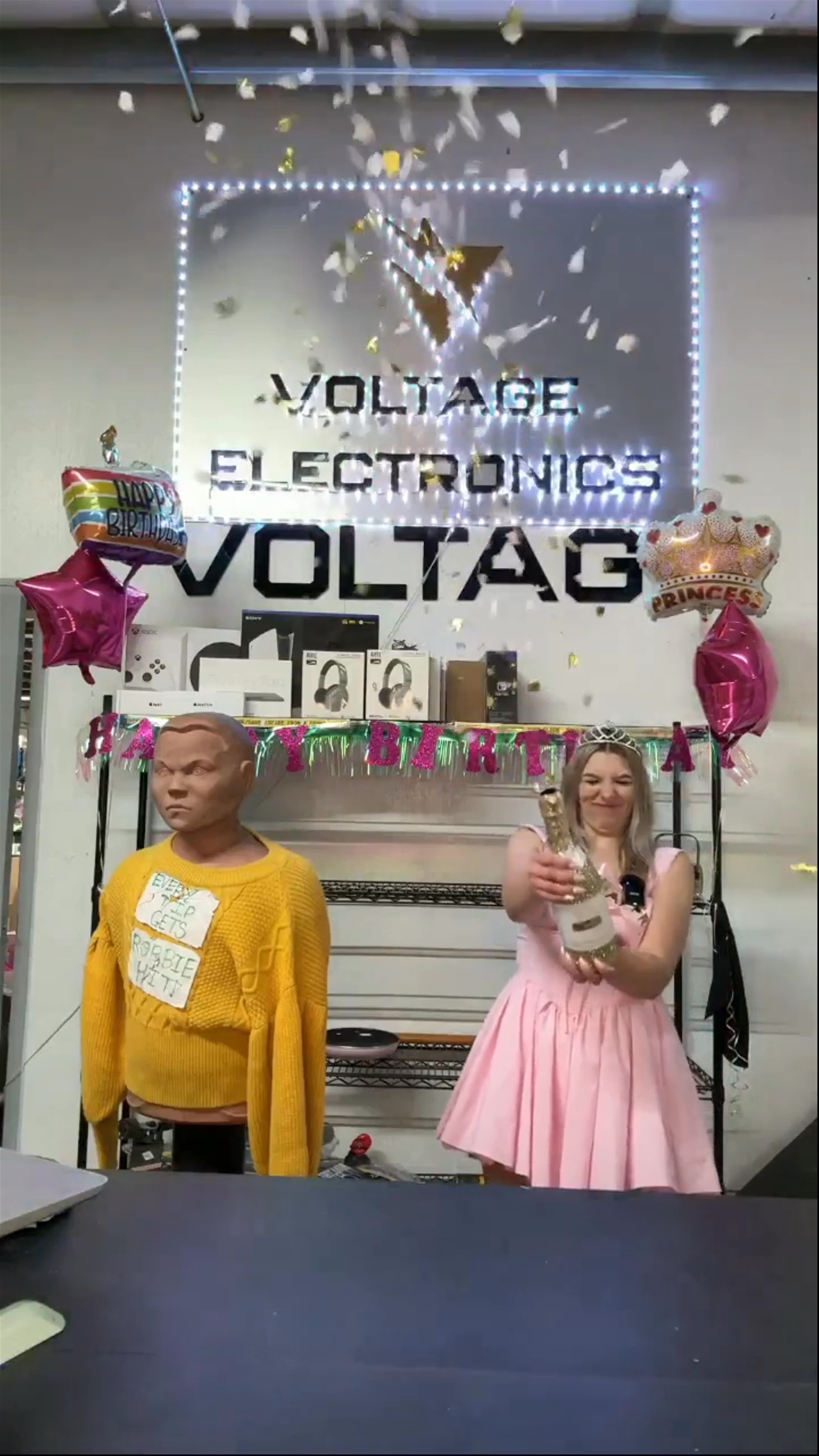🎂⚡️Voltage Hybrid Show! Abbie’s BIRTHDAY BASH! Bulk Boxes, Pallet Pulls, Slang ‘n Bangs⚡️🎉