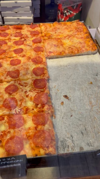 KBella Pizza - Delicious authentic Italian pizza - Pizza Near Me - Culver City, California