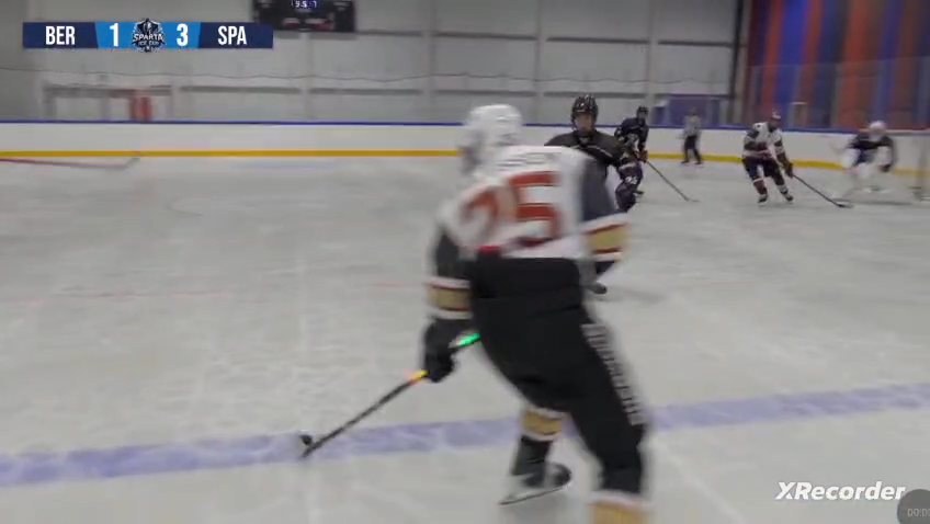 Kilian Häcker's Perfect Pass Sets Up Gromov's Goal at Sparta Ice Cup