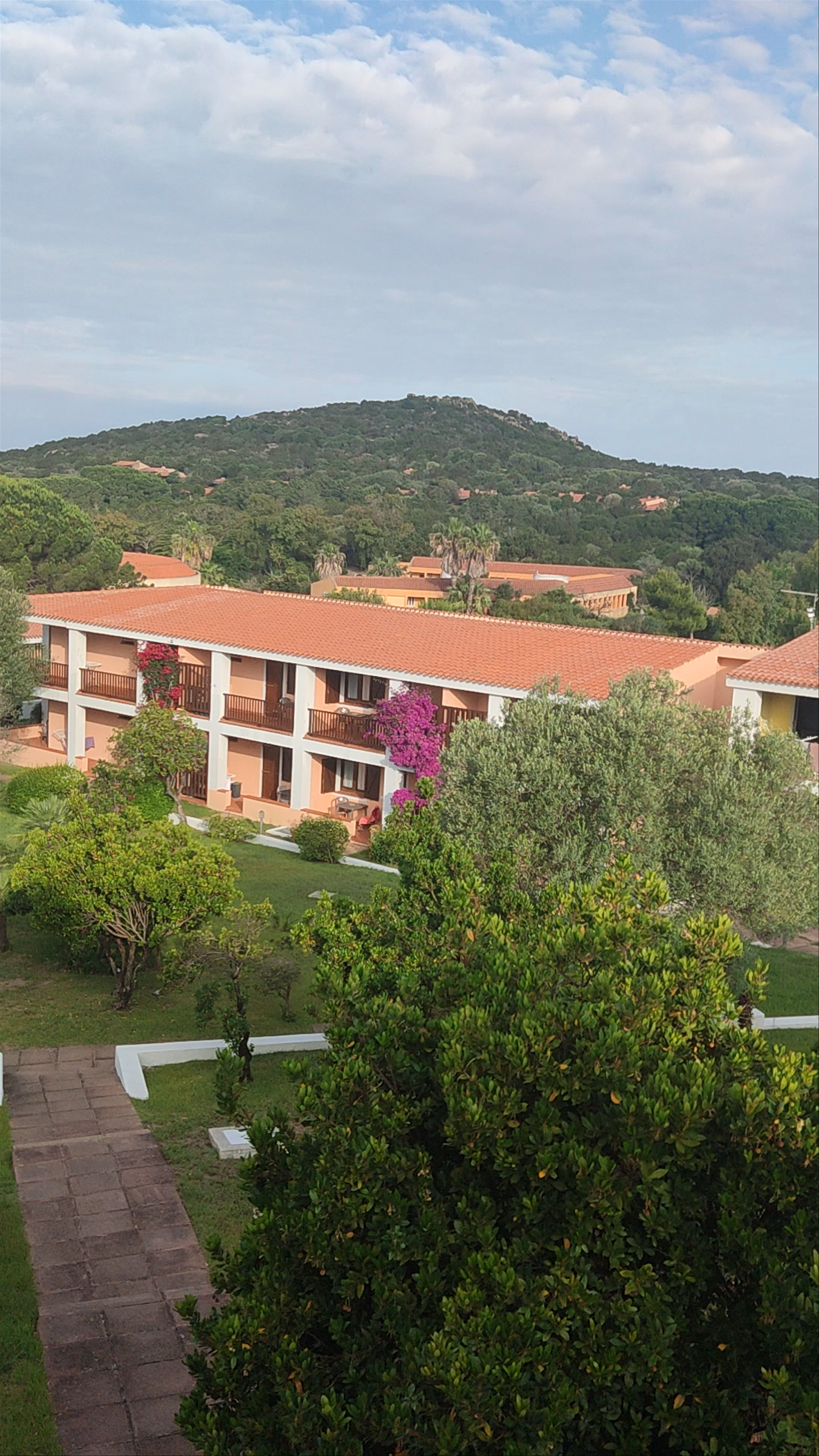 AHR Costa Serena Village