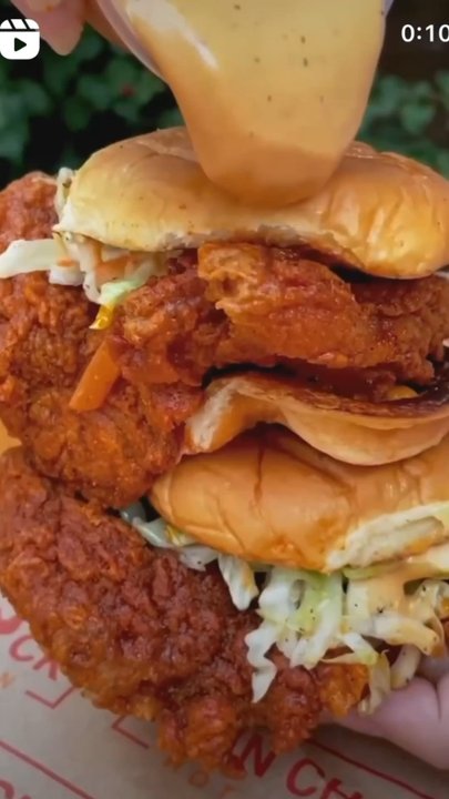 Main Chick Hot Chicken - IG @FoodandPooch - Chicken Shop Near Me - Long Beach, California