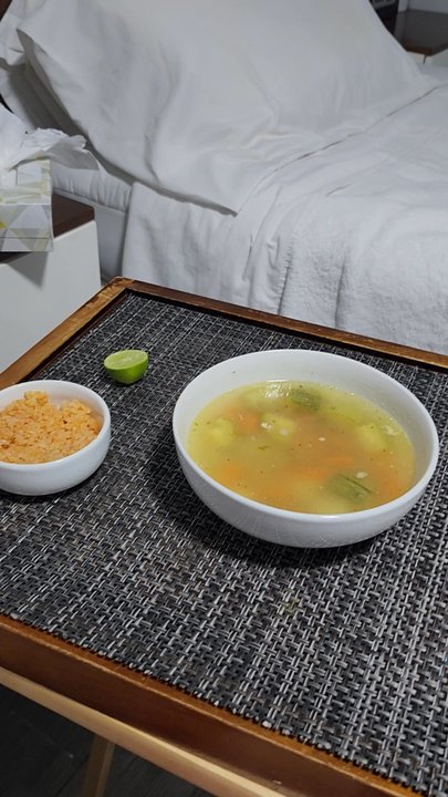 Hospital Ángeles - Home made chunks of chicken soup - Hospitals Near Me - Tijuana, BCN