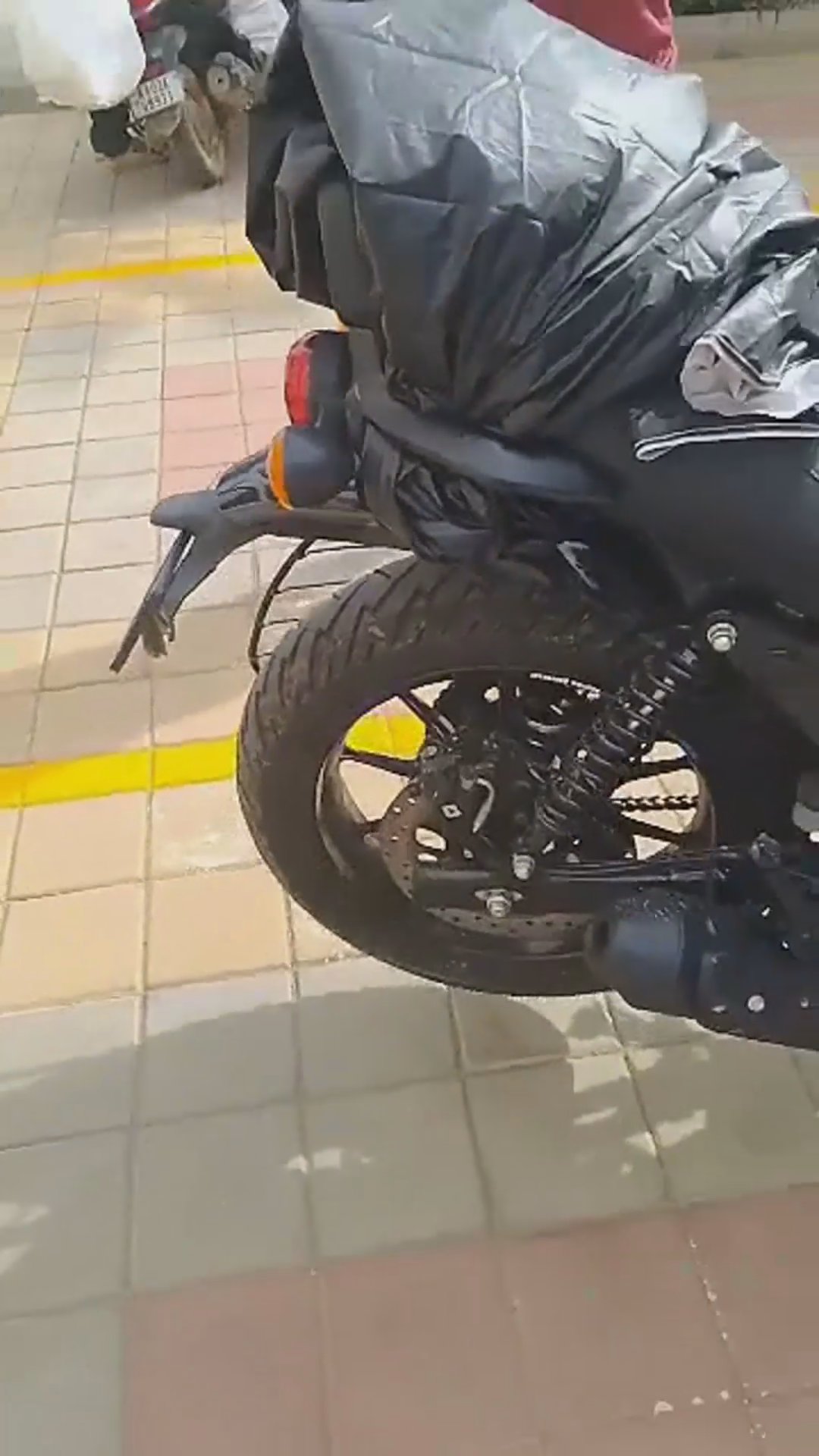 Walk-around video thumbnail