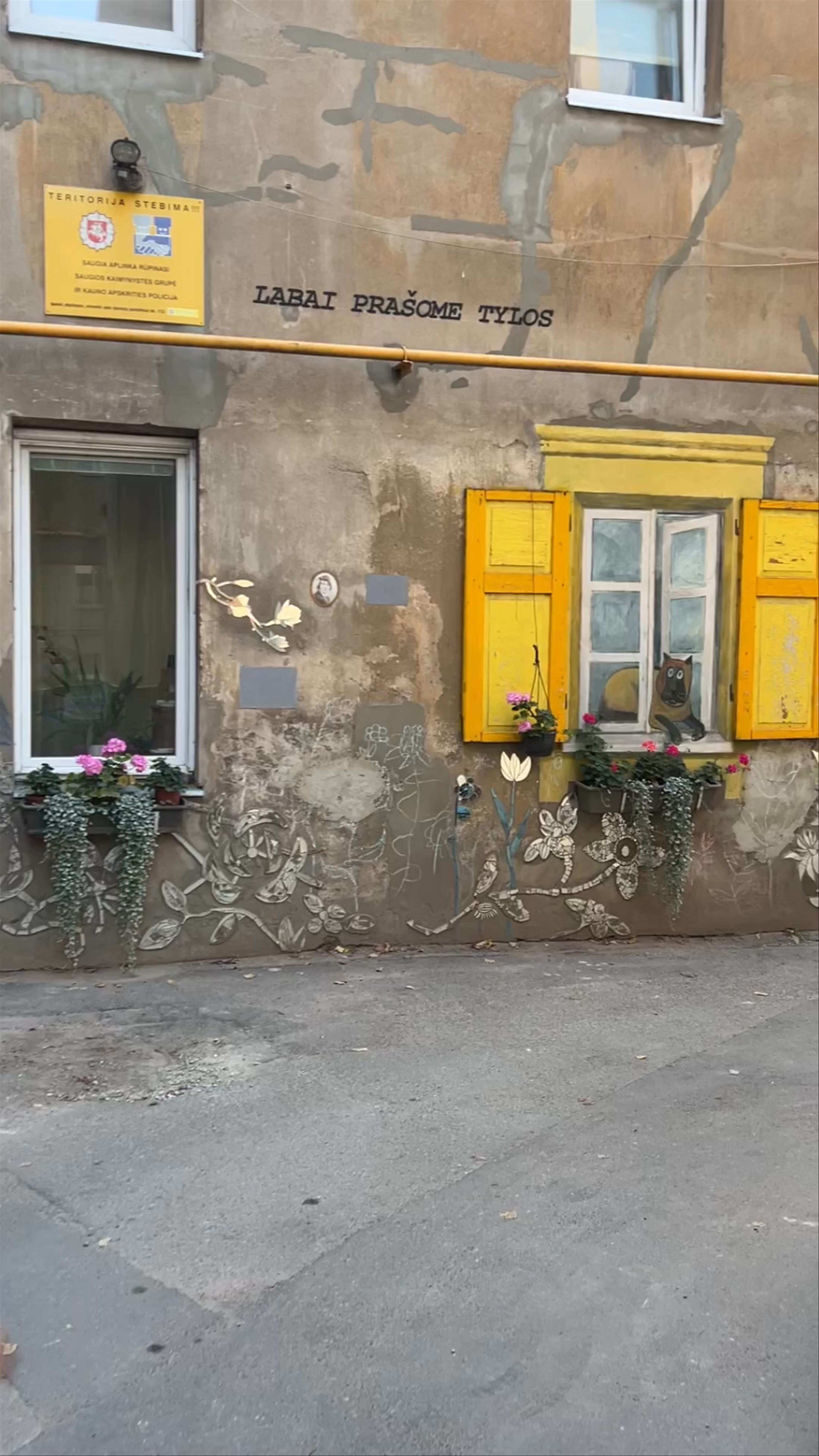 Charming Street Art at Kiemo Galerija, Kaunas