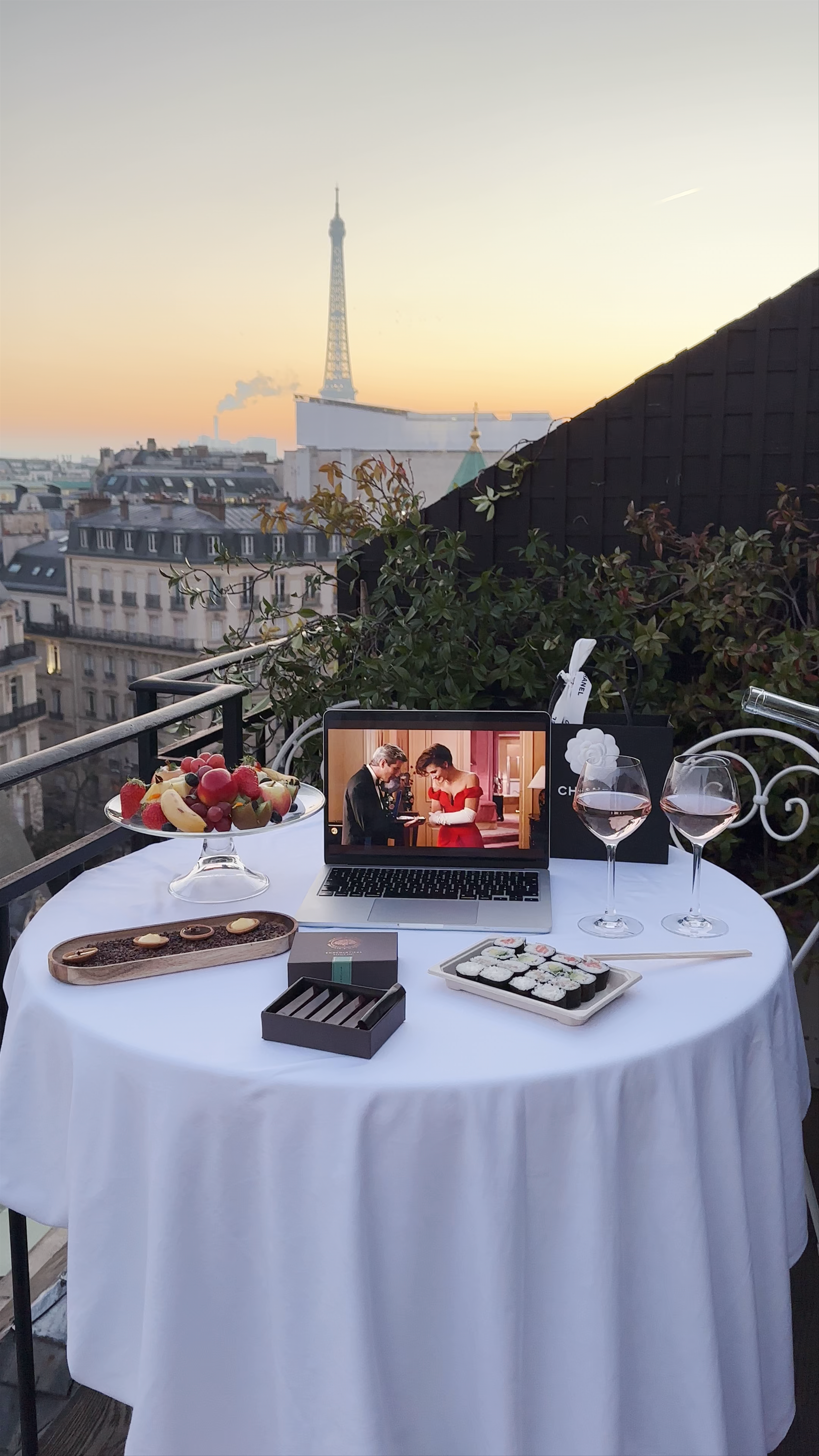 Parisian Rooftop Romance: Sunset Dinner with Eiffel Tower Views