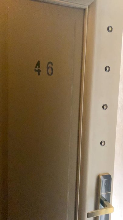 Hôtel Thérèse - Room 46 - Hotels Near Me - Paris, 75