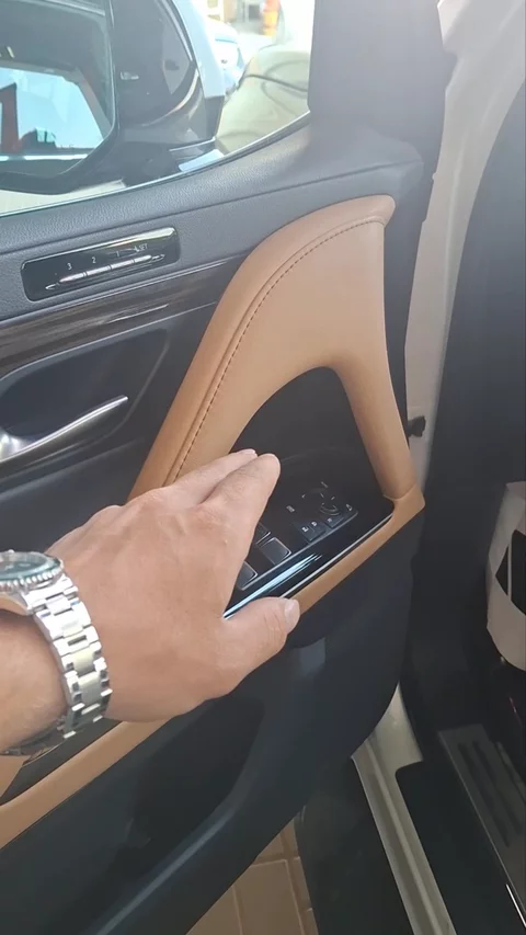 لكزس LX600 BB 2024