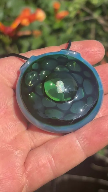 Preview pic of Opal honeycomb pendant