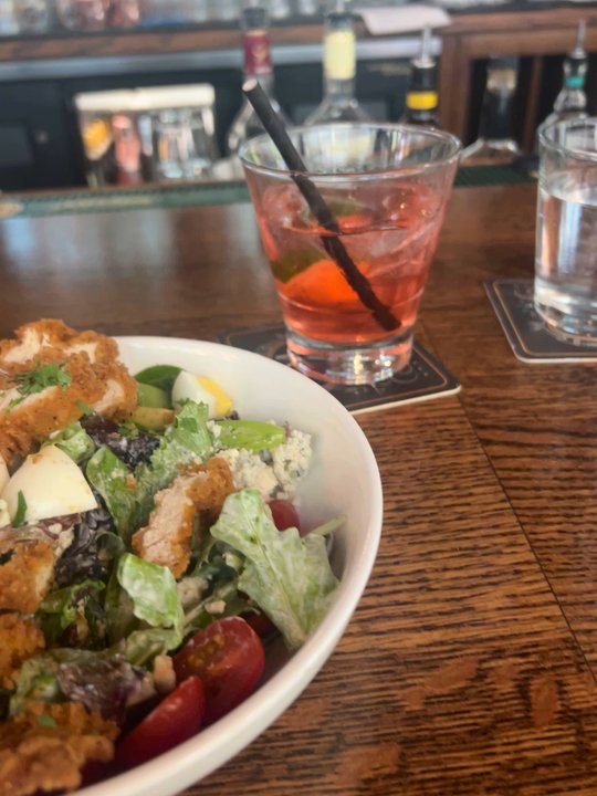 D4 Irish Pub & Cafe - Cobb salad, Mac and cheese, hand cut fries - Irish Pub Near Me - Chicago, Illinois