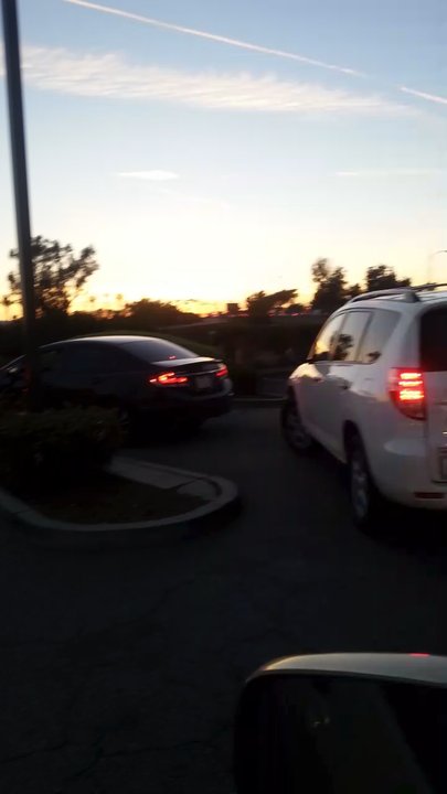 In-N-Out Burger - 6 pm dinner rush. - Burgers Near Me - Burbank, California
