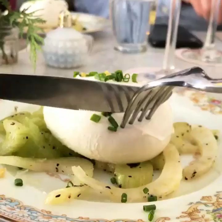 Brunette - Burrata - Wine Bars Near Me - Kingston, New York