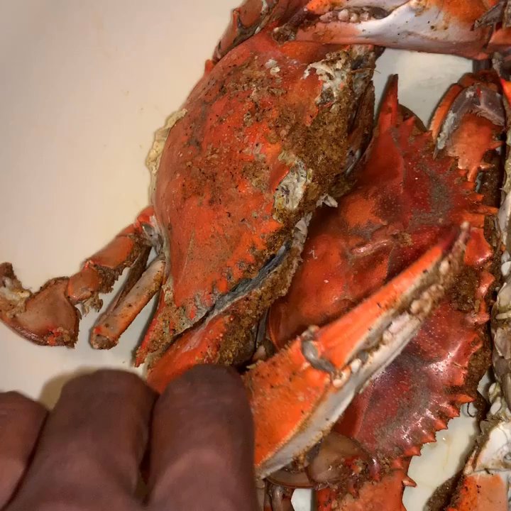 L & V Crab Cafe - Great for Jumbo Crabs .. Delicious!! - Seafood Near Me - Temple Hills, Maryland