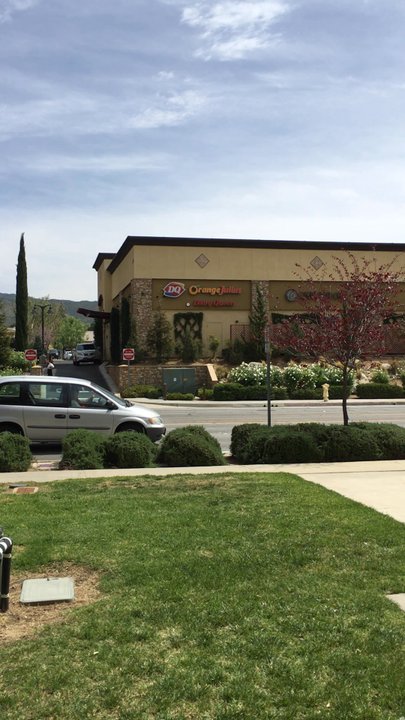 Yucaipa Public Library - That's the front desk, very kind and accommodating. - Libraries Near Me - Yucaipa, California