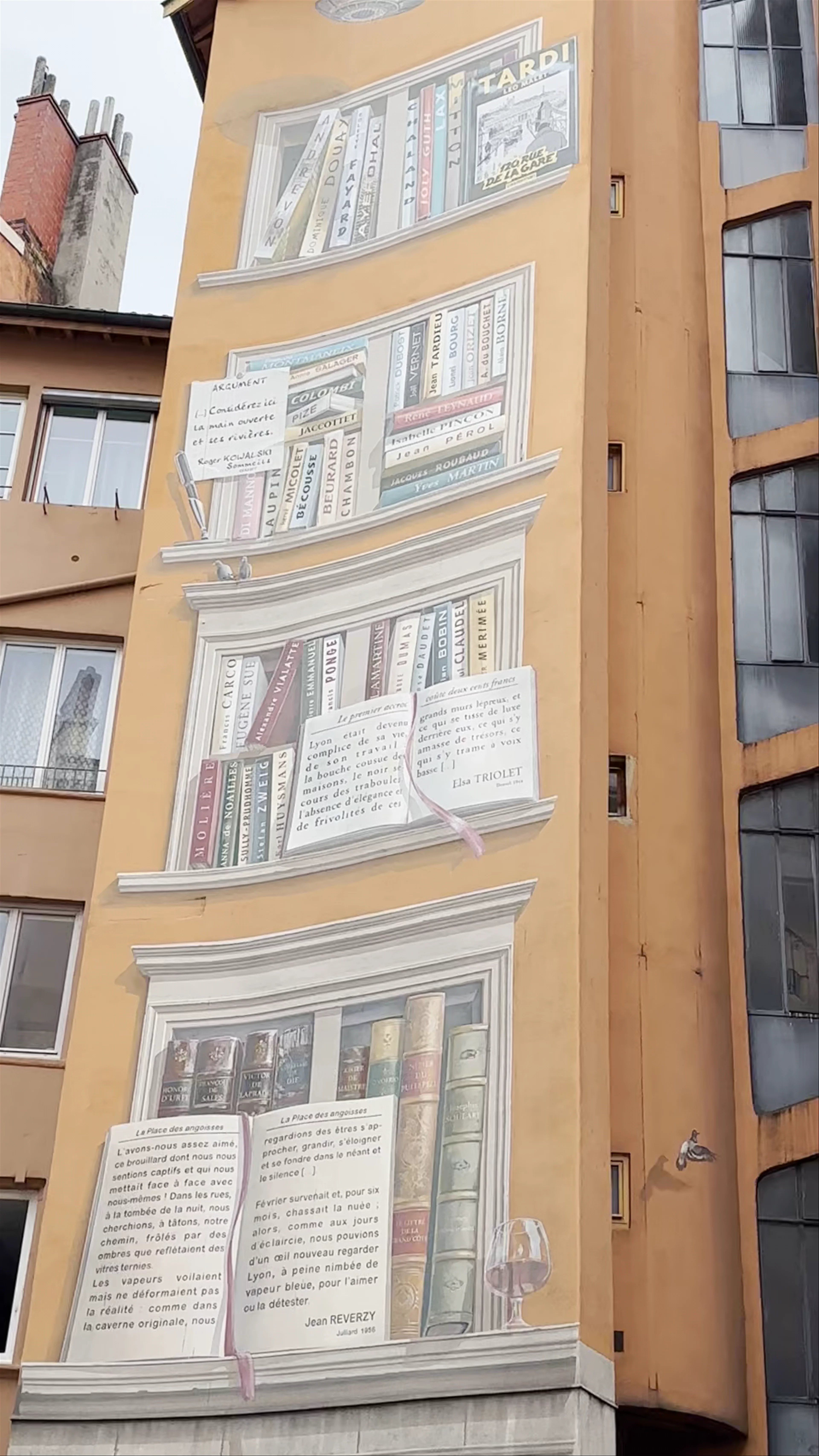 Fresco de La Biblioteca de la Ciudad