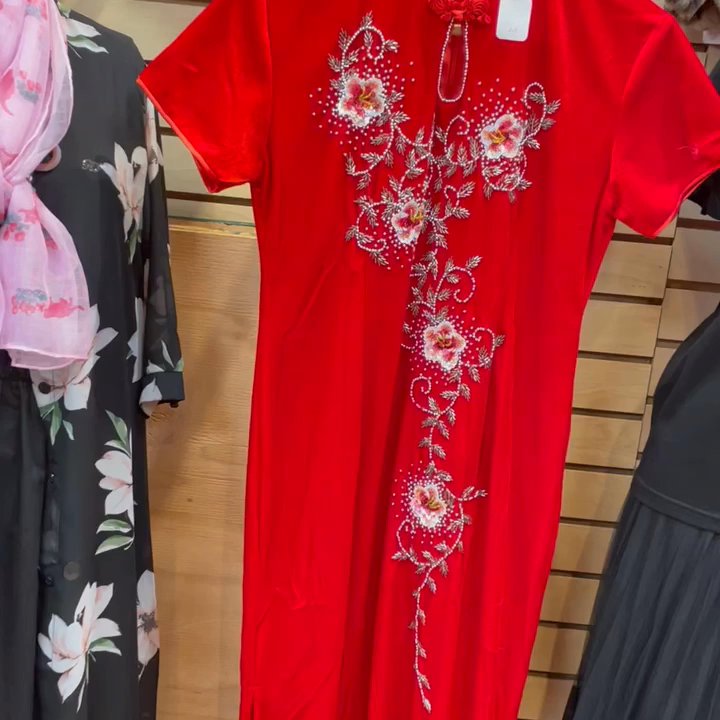 Sasha's House - Red qipao for wedding - Women's Clothing Near Me - Oakland, California