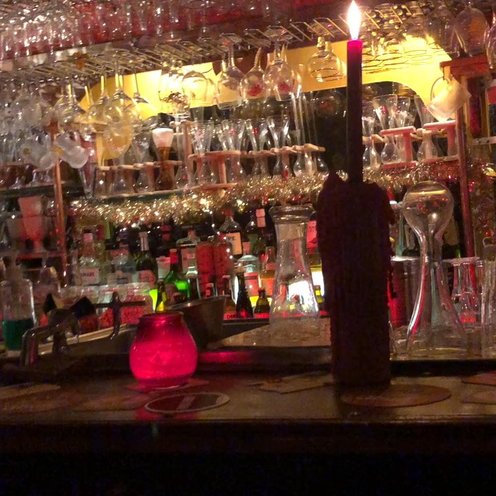 De Zotte - Pubs Near Me - Amsterdam, New Hampshire