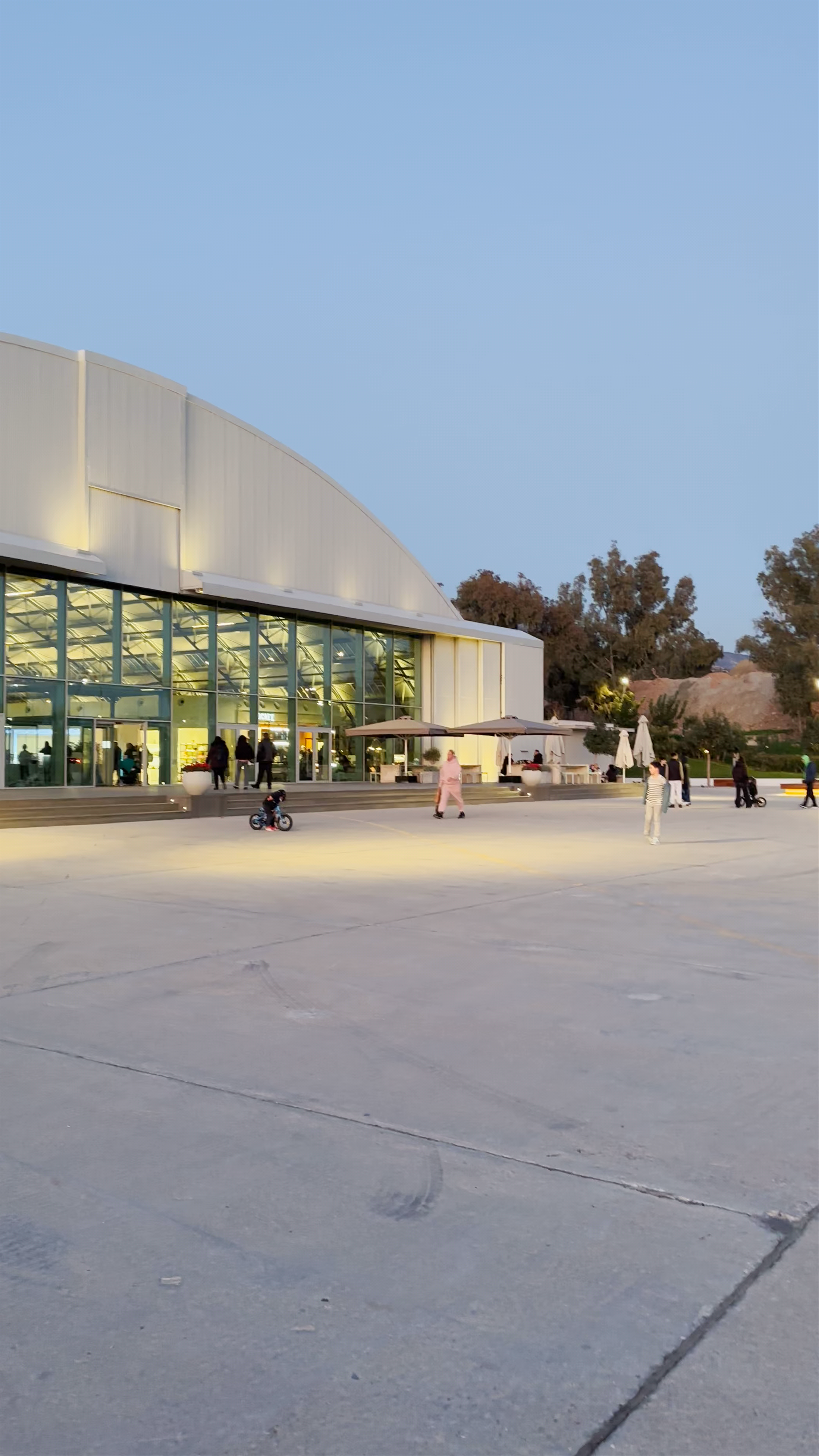 The Ellinikon Experience Park: Sunset Strolls and Urban Nature in Elliniko, Greece