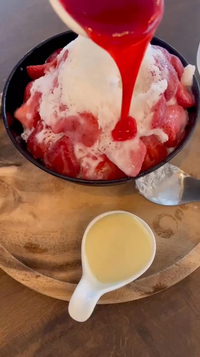 One Pot Fusion - Strawberry Bingsoo - Hot Pot Near Me - Mesa, Arizona