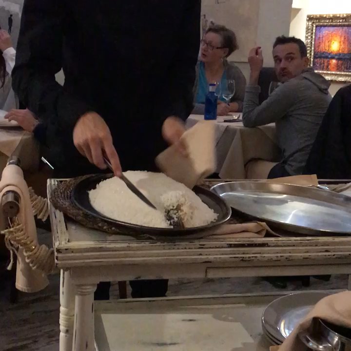 Peix Vermell - Seabass in salt crust- tender fresh engaging table side presentation! - Wine Bars Near Me - Palma de Mallorca, PM