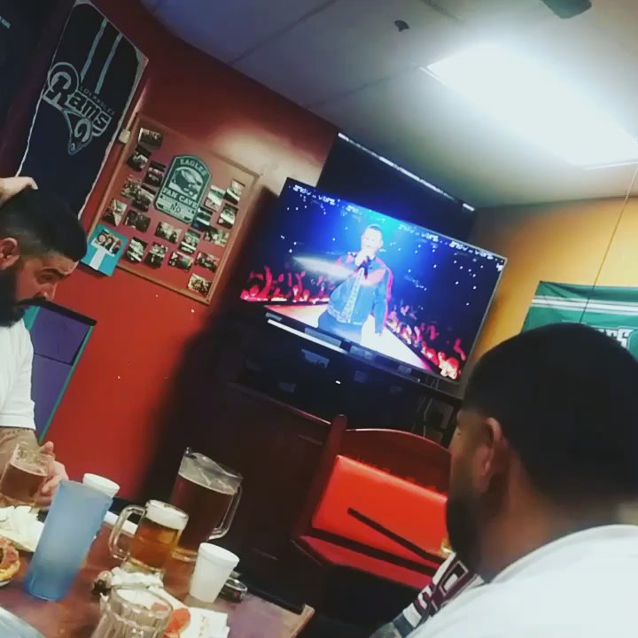 Amigo's Pizza - Pizza Near Me - Bakersfield, California