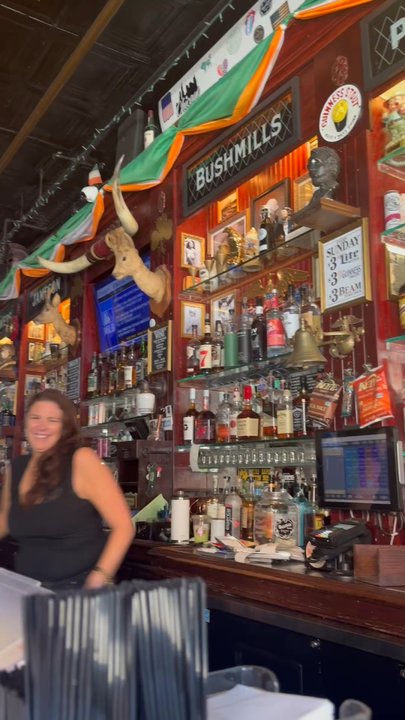 Halligan Bar - Irish Pub Near Me - Chicago, Illinois