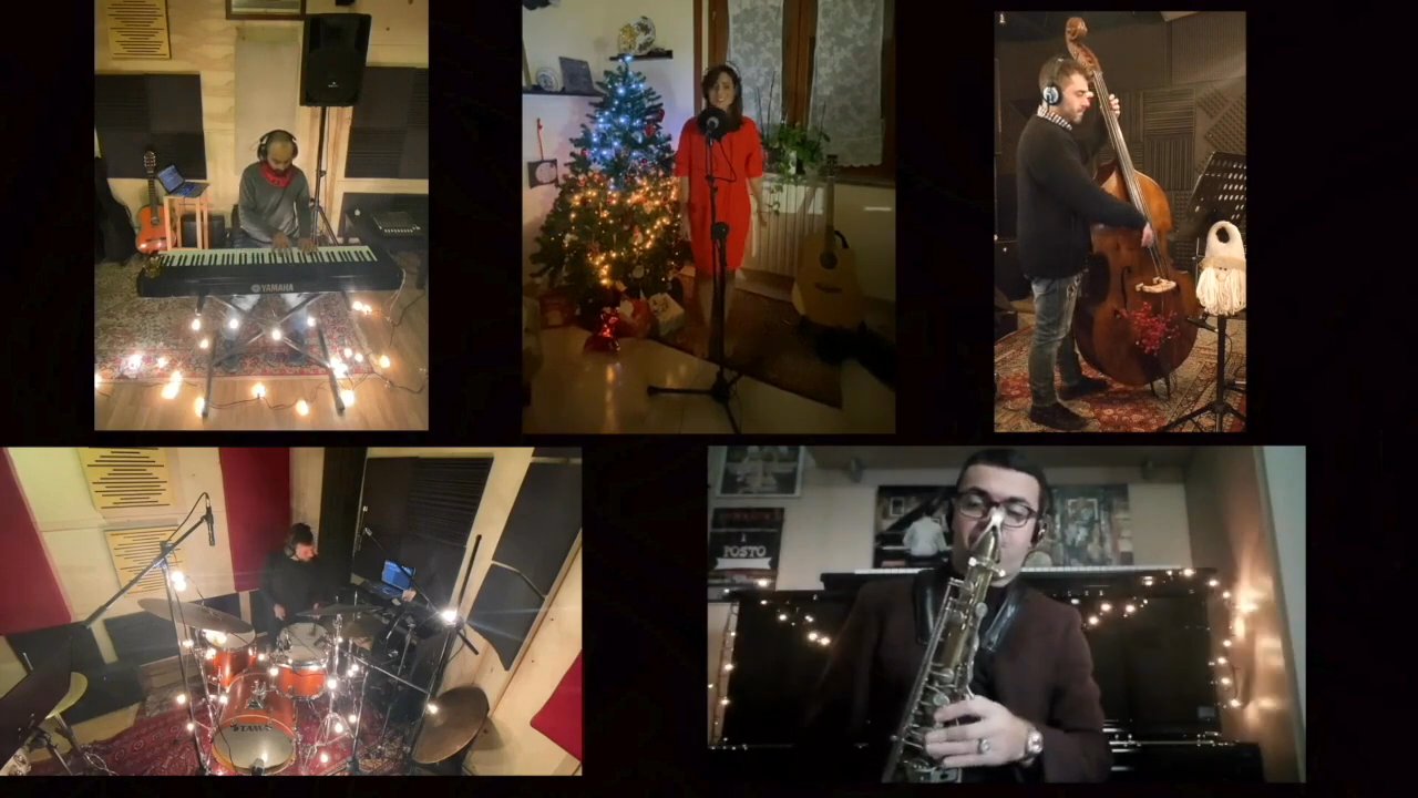 The Naples Swing Band - White Christmas - video
