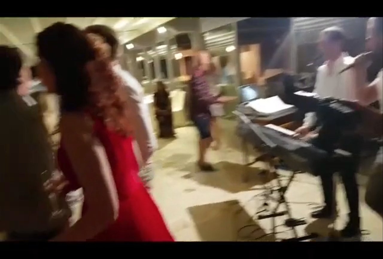 The Late Nights - Uptown Funk - video 3