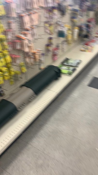 A ONE BAIT & TACKLE - Gas Stations Near Me - Tracy, California