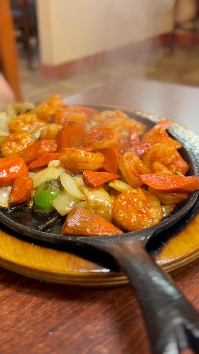 Casa Ramos Mexican Restaurant - Fajitas - Mexican Near Me - Willows, California